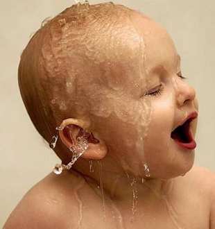 冲凉水澡会加重宝宝的痱子